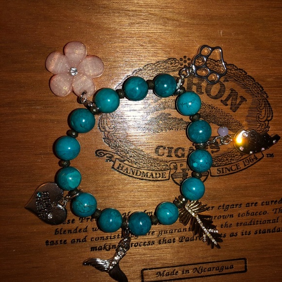 Charm bracelets - Picture 5 of 8